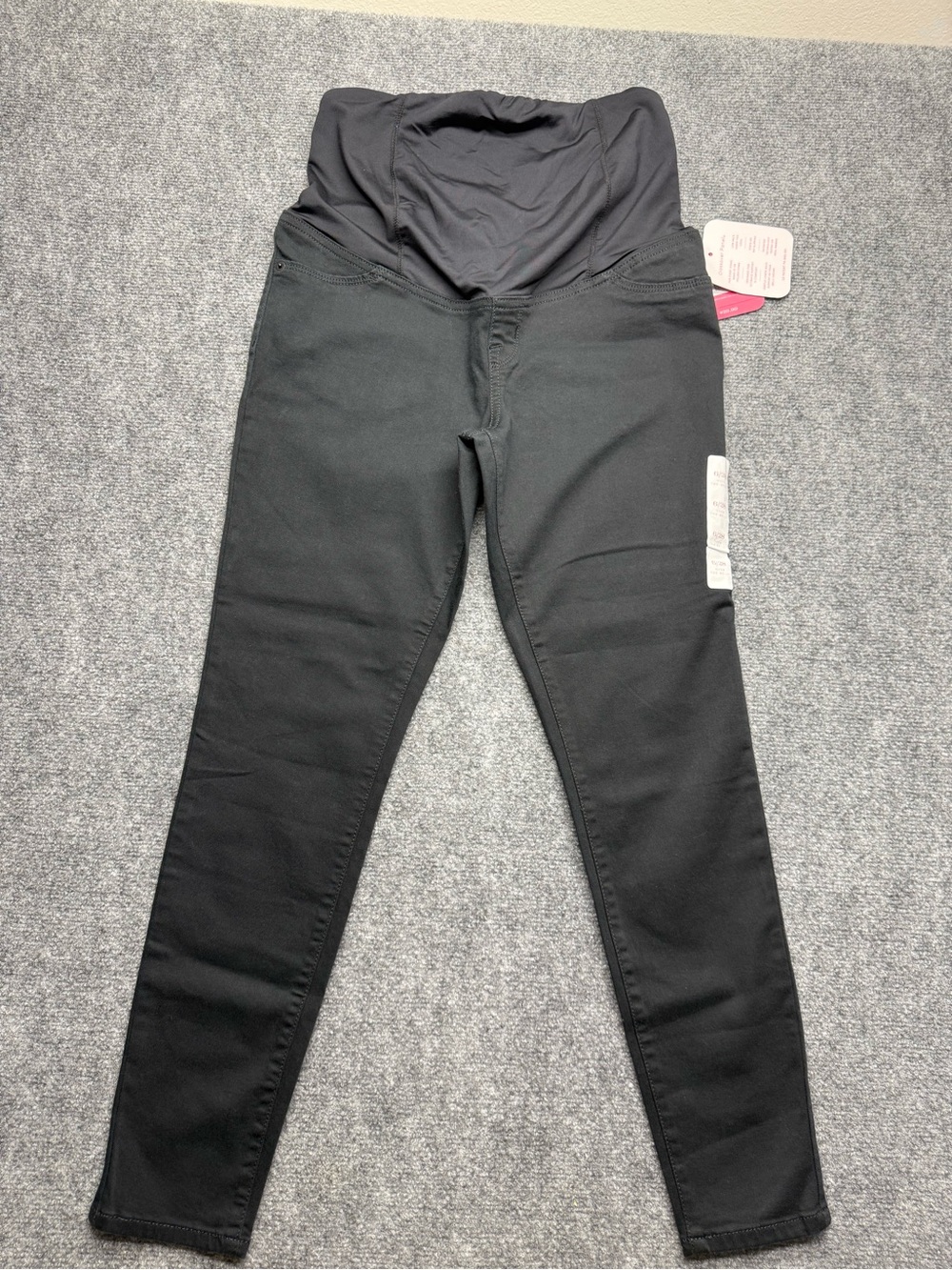 Isabel Maternity size 6 Black Stretch over the belly Support skinny pants Nwt